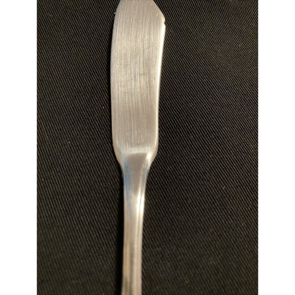Jessica JA Henckels Flat Handle Master Butter Knife Stainless Flatware - Picture 3 of 8